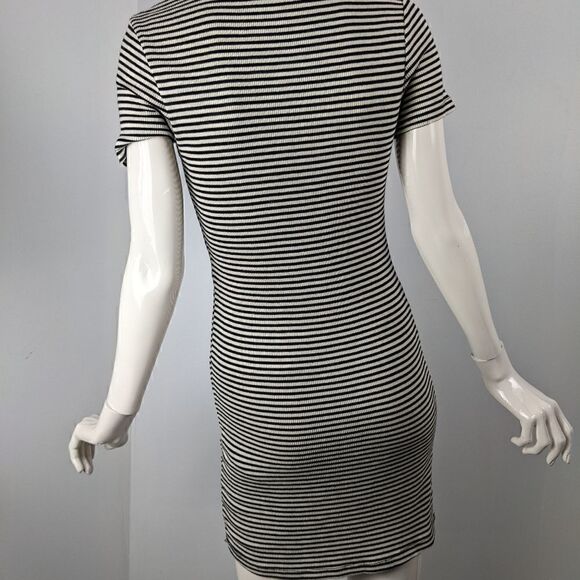 Brandy Melville striped black and white dress short sleeve mini One size - Picture 5 of 6